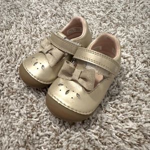 Toddler Casual Shoes - Stride Rite - Girls - Gold - Size 5
